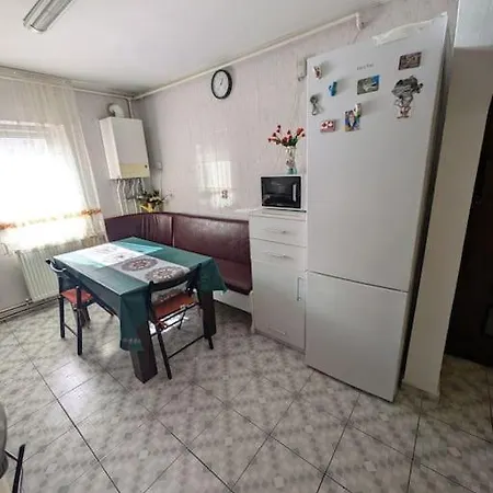 Noua Apartament *